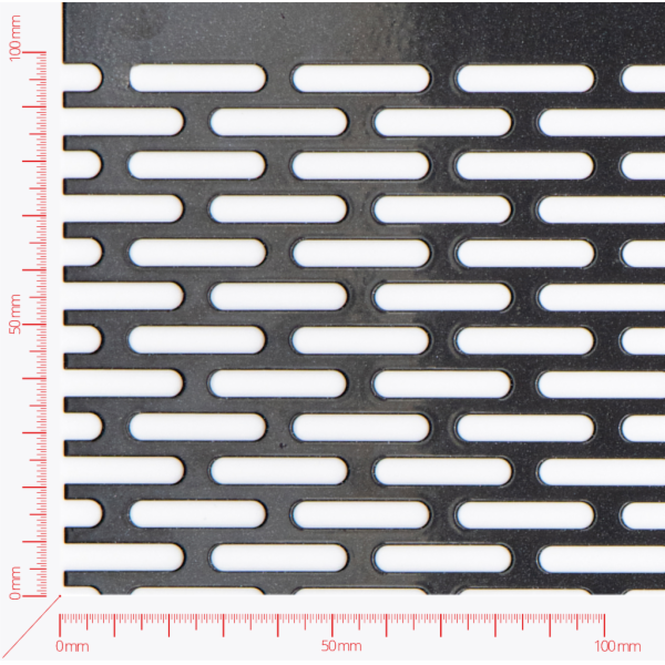 Stahlblech, Längslöcher versetzt 5x25mm, Abstand 16/8/x 30mm Stahlblech, Längslöcher versetzt 5x25mm, Abstand 16/8/x 30mm